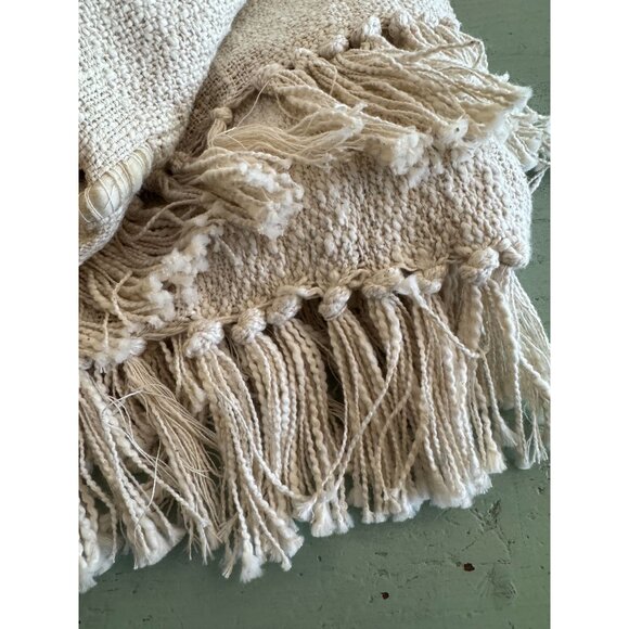 NWT Cotton Blend Chenille Throw Natural Cream Color with Tassel Fringe - Picture 4 of 5